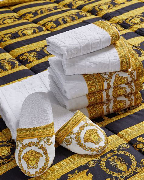 asciugamani stile versace|Set di 5 asciugamani I Love Baroque .